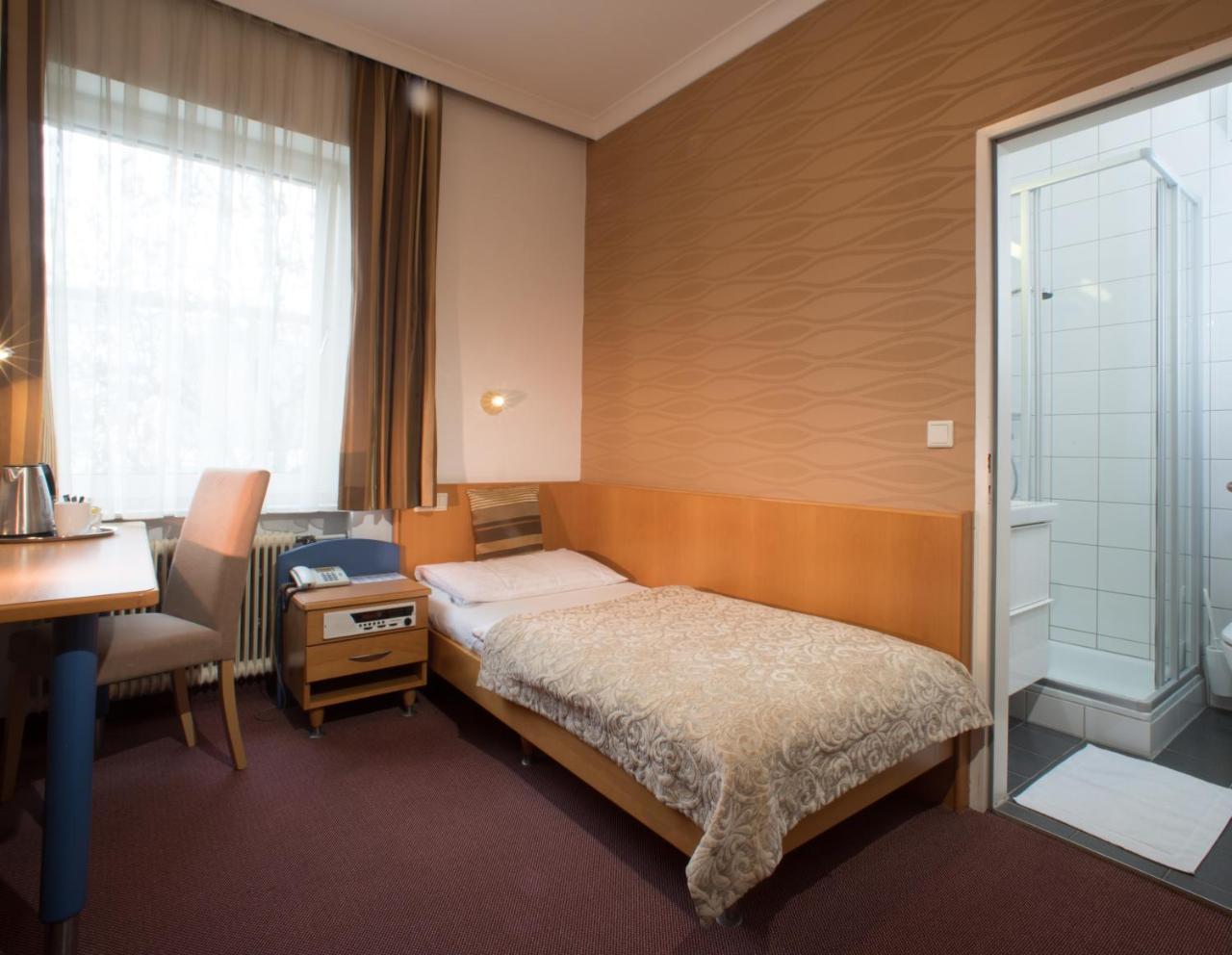 Hotel Geyer Klagenfurt am Woerthersee Exterior photo